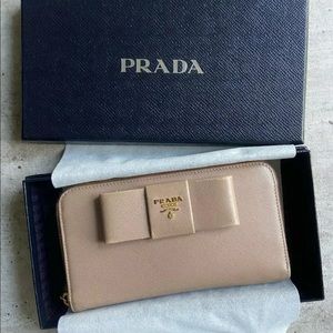 Authentic PRADA Long wallet Zipper Saffiano Ribbon